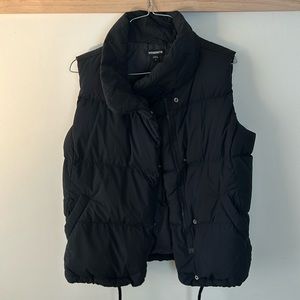 James perse black puffer vest